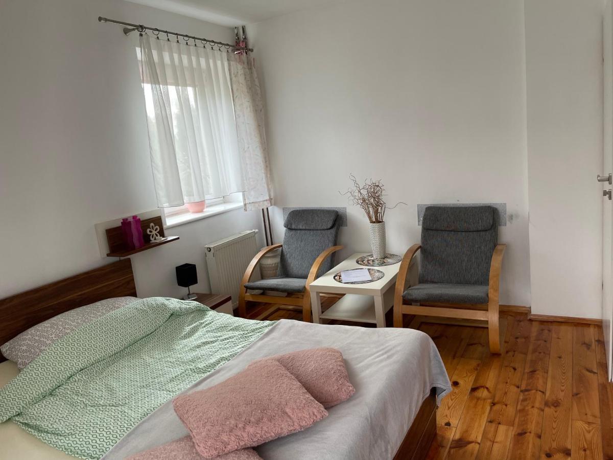 Nad Malym Jeziorakiem Apartment